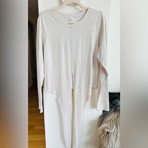 Lululemon Athletica Cream Long Sleeve Top